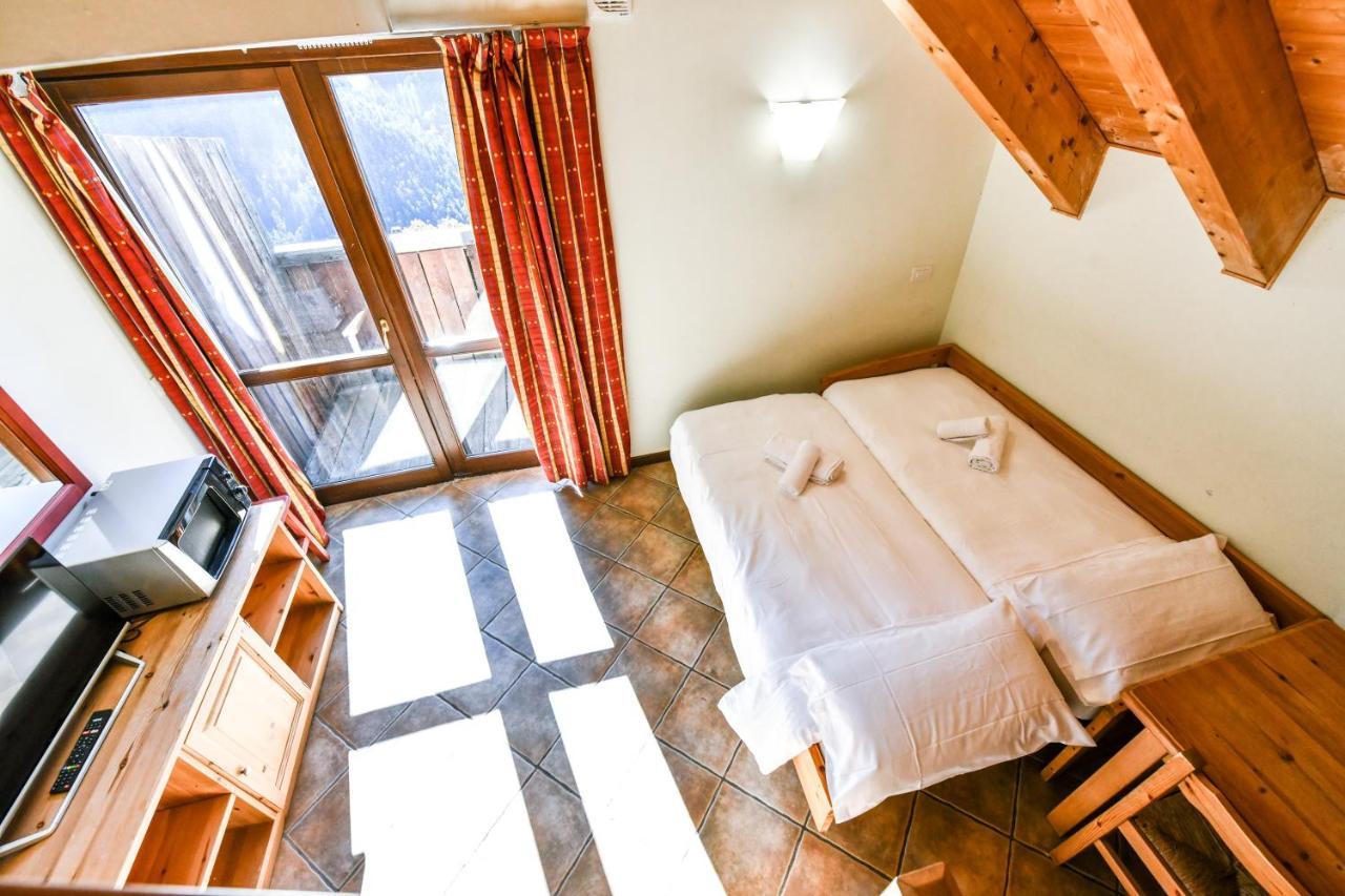 Residence Stalle Lunghe Prato Nevoso Bagian luar foto