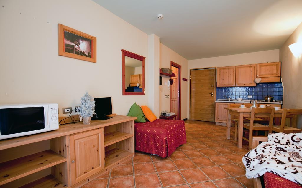 Residence Stalle Lunghe Prato Nevoso Bagian luar foto