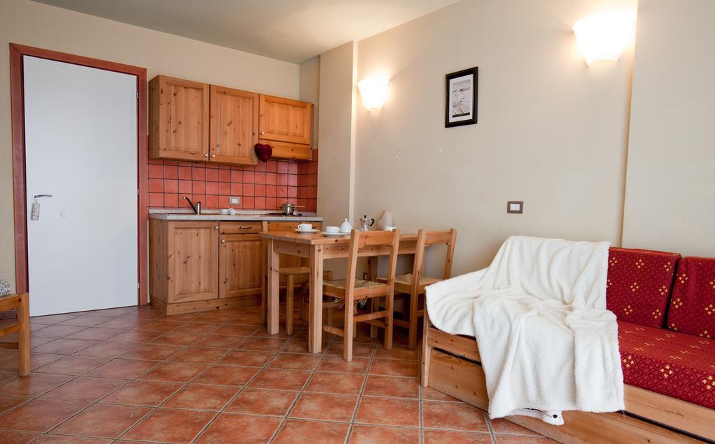 Residence Stalle Lunghe Prato Nevoso Bagian luar foto